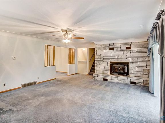 5th image of 1019 Mourning Dove Ln
