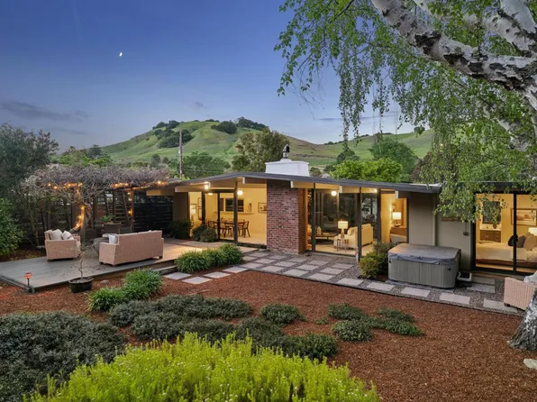 861 Del Ganado Road, San Rafael, CA 94903