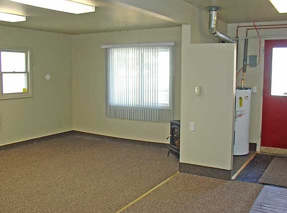 3rd image of 1922 Broadwater Ave APT 3