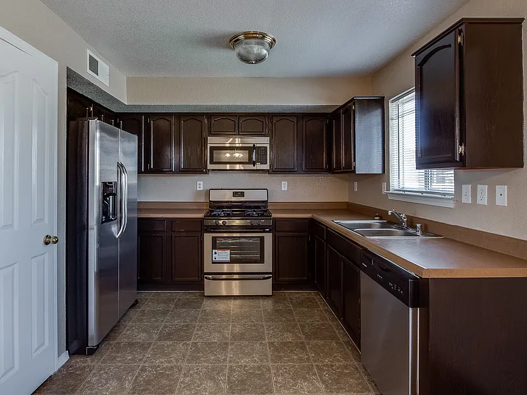 14185 Tierra Halcon Dr — Photo 4