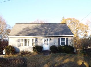 105 Marion Ave, Wynantskill, NY 12198