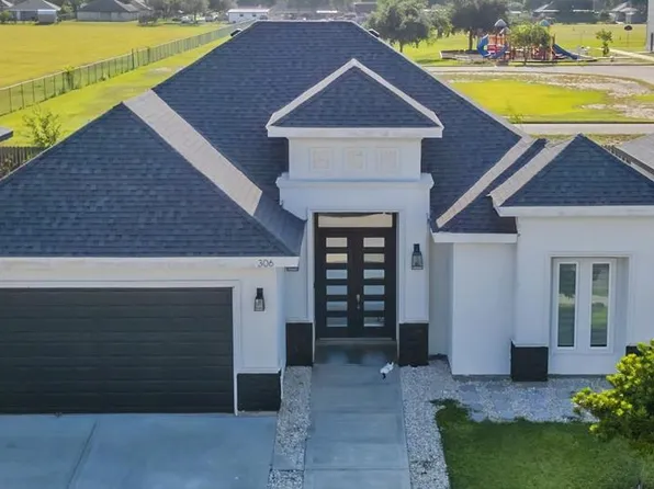 306 Paxton Dr, San Juan, TX 78589