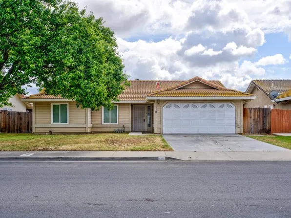 110 2nd St, Los Banos, CA 93635