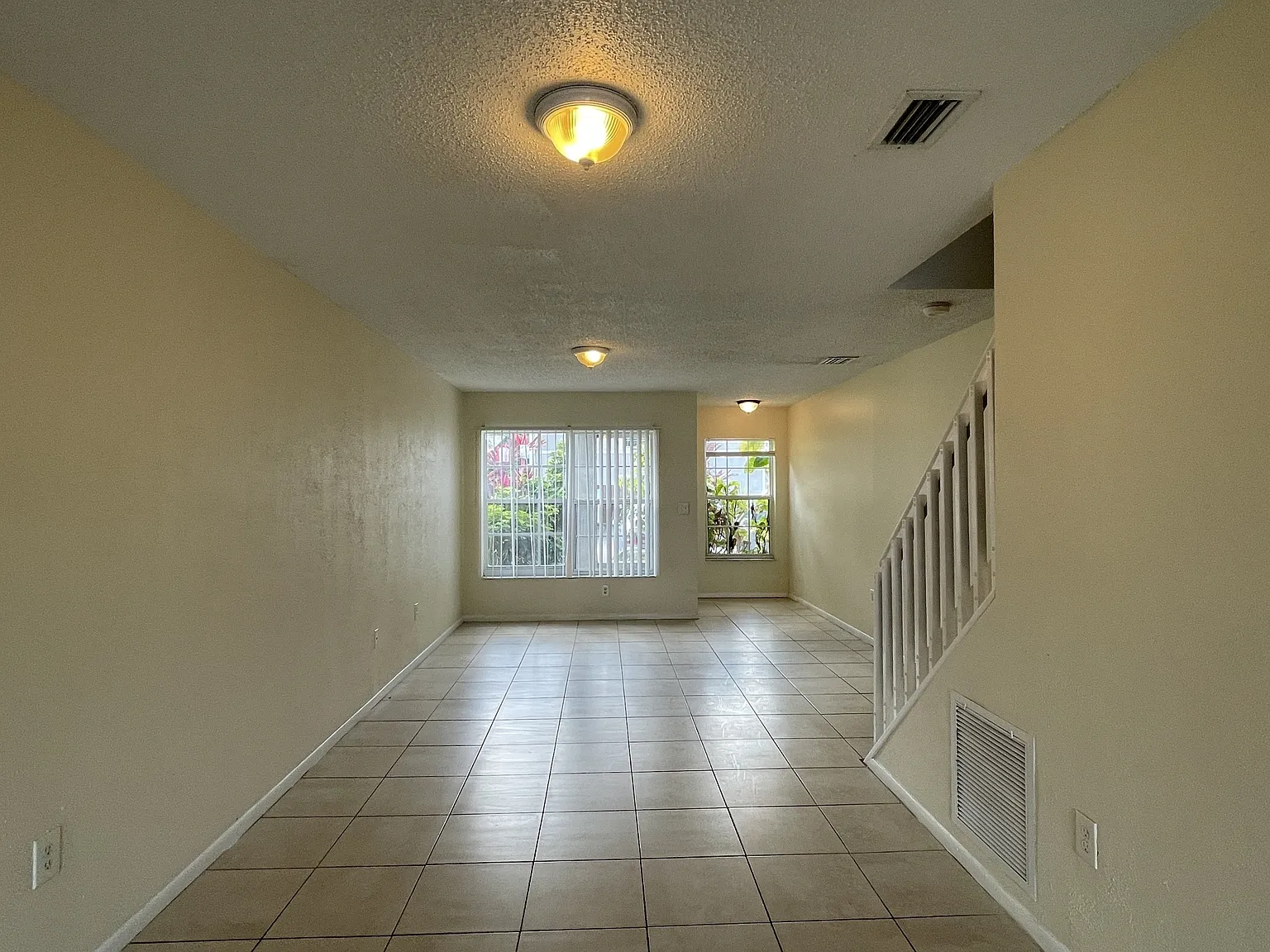 8467 SW 22nd St — Photo 3