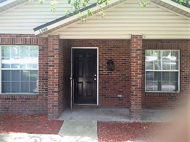 1st image of 1580 W 16th St