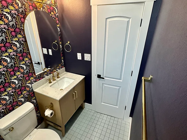 1019 Steves Ave #1 — Photo 7
