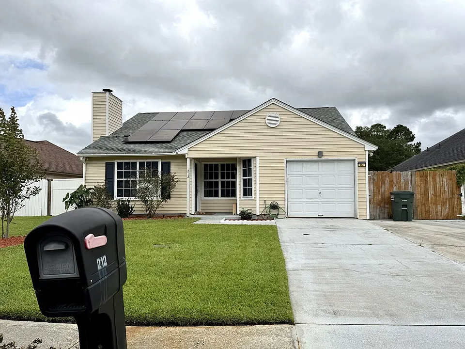 212 Finn Cir