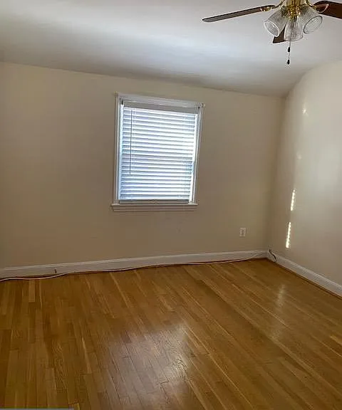 4837 Queens Chapel Ter NE — Photo 10