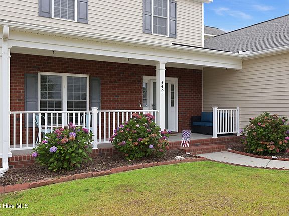 5th image of 440 Meadowlark Drive