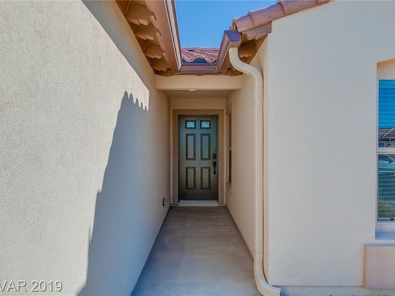 3rd image of 5852 Radiance Park St