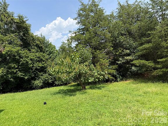 2nd image of 173 Billie Misty Rd