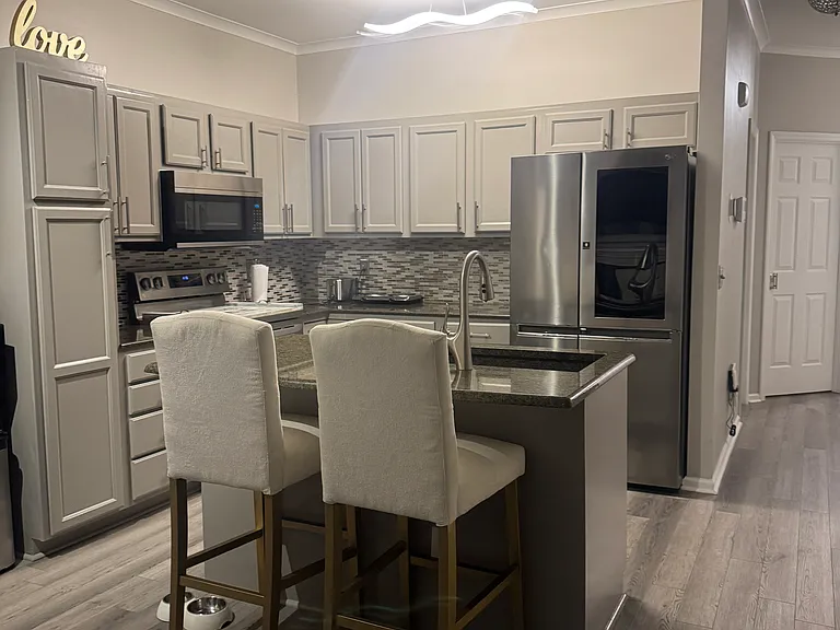 13 Signet Dr — Photo 11