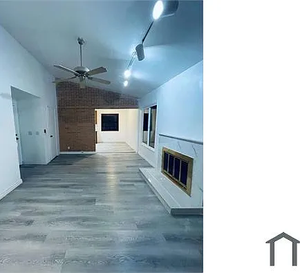 3 bed, 1148 sqft, $3,486 — Photo 4