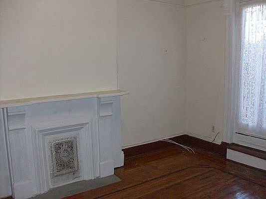 4th image of 455 Saint Johns Pl #1