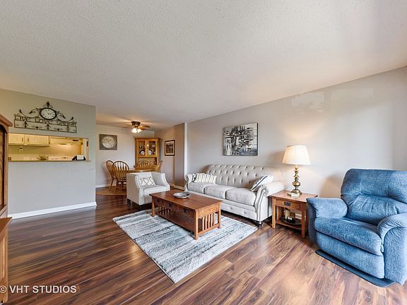 3rd image of 1800 Huntington Blvd APT 407