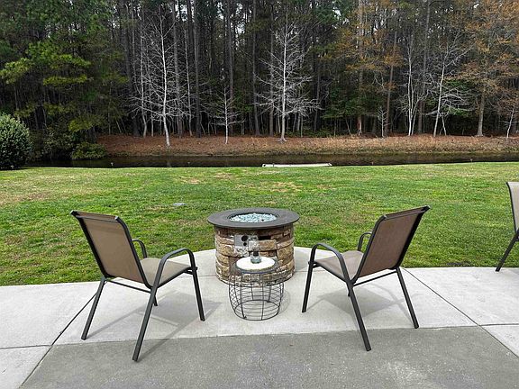 2nd image of 425 Dog Pen Ct.