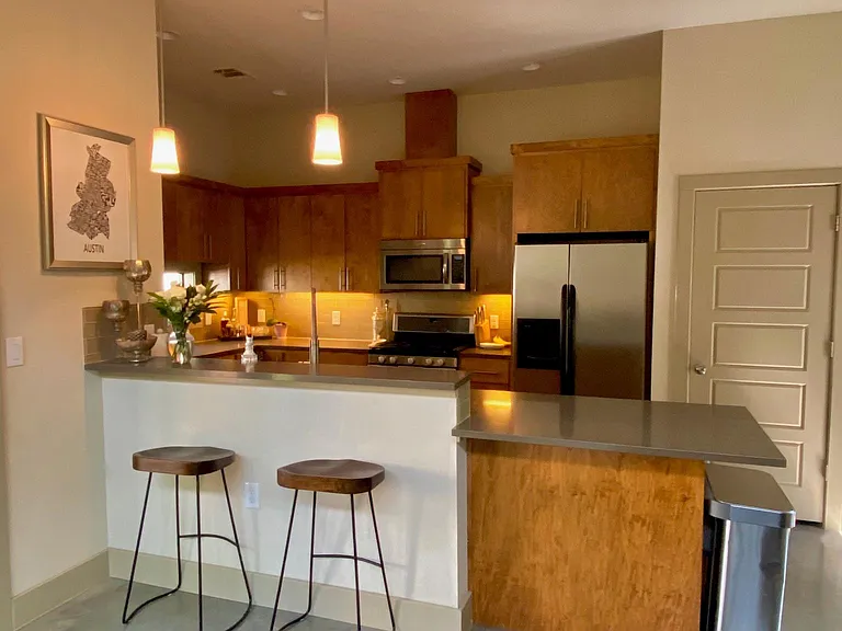 903 Cardinal Ln #A — Photo 8