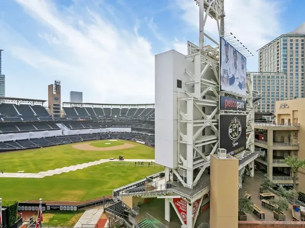 325 7th Ave Unit 403, San Diego, CA 92101