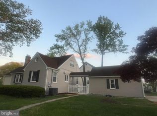 401 Forest View Rd, Linthicum, MD 21090