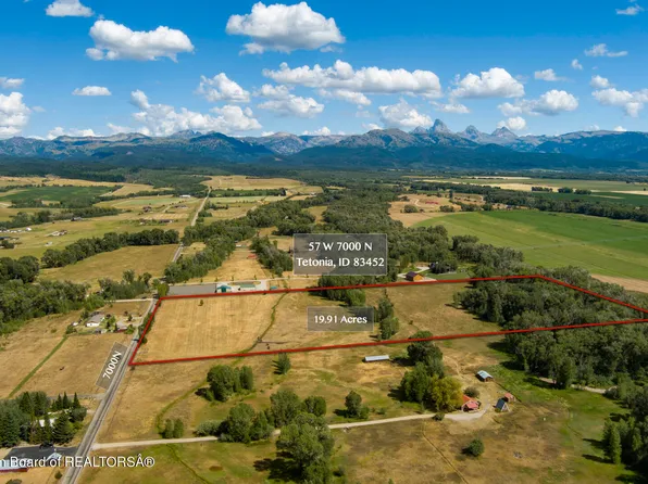 57 W 7000 N, Tetonia, ID 83452