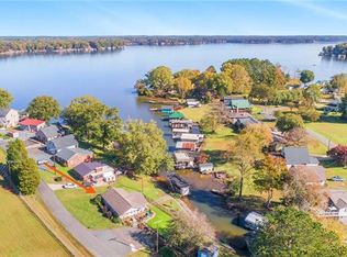 367 S Strand Dr, Norwood, NC 28128