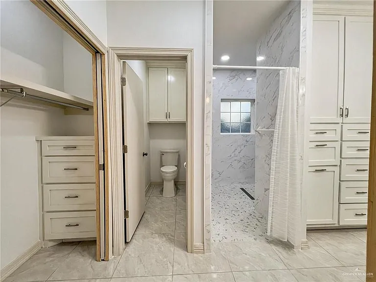 7723 Villa Rama South St — Photo 10