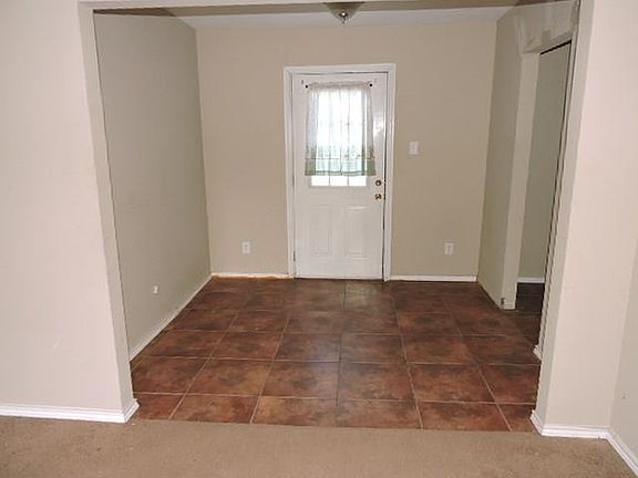 4th image of 3405 Edith Ln