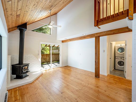 3rd image of 2327 Cheakamus Way