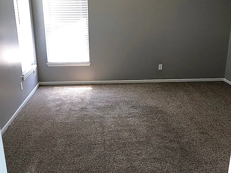 Primary Bedroom suite, vaulted ceiling, ceiling fan