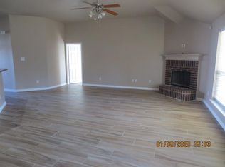 6126 Vancil Dr, Arlington, TX 76018