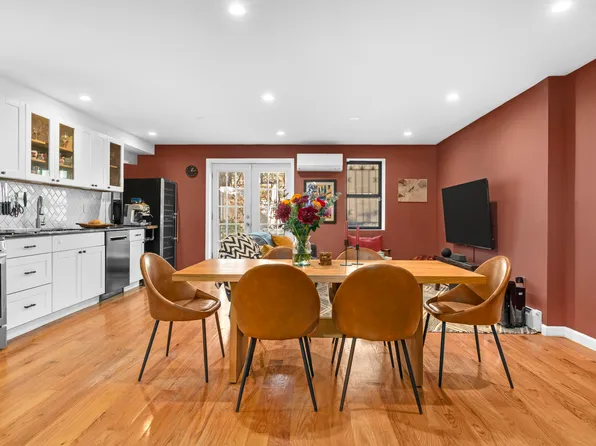 591 Willoughby Avenue image 1 of 12