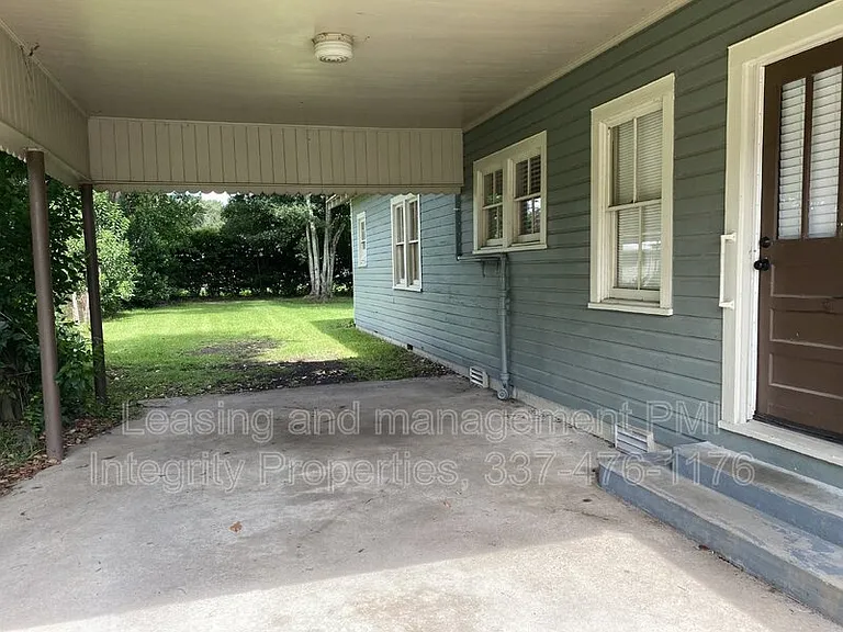 306 S Lee Ave — Photo 15