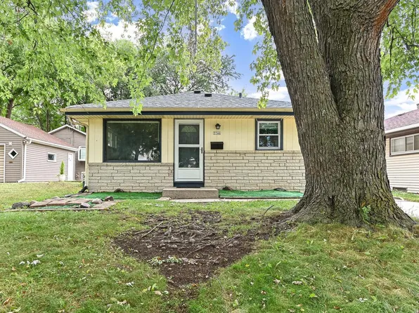 3746 S 92nd STREET, Milwaukee, WI 53228