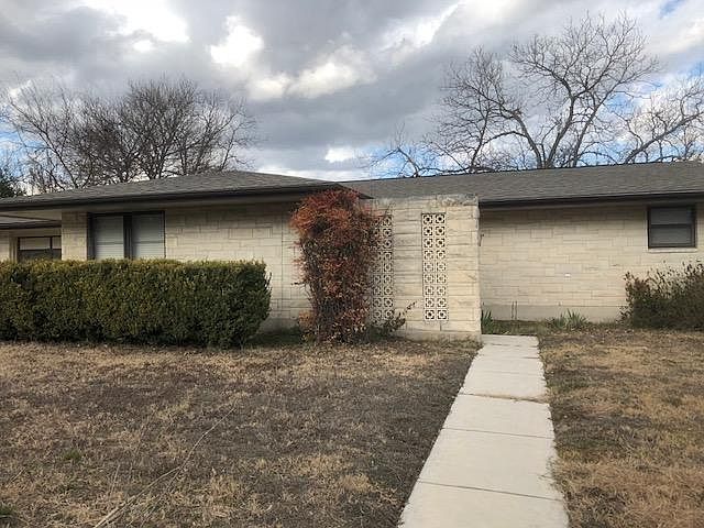 1st image of 327 Tango Dr