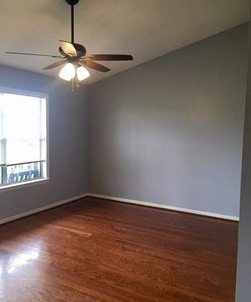 4th image of 5107 Willow Run Dr