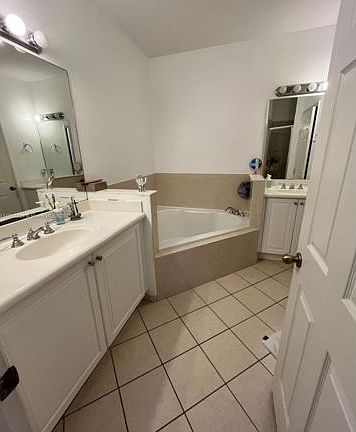3rd image of 3178 NW 103rd Pl