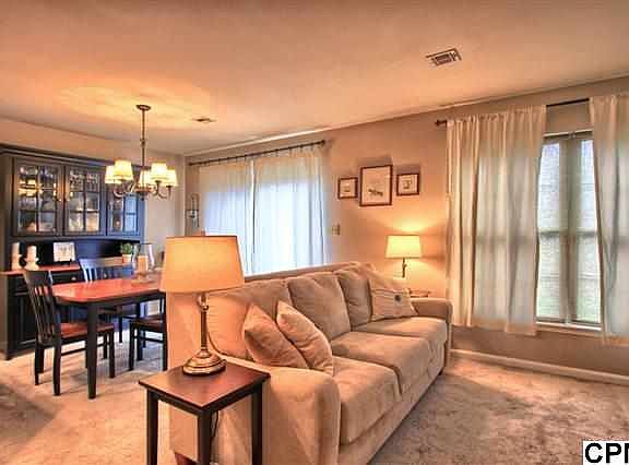 4th image of 465 Waverly Wood Dr