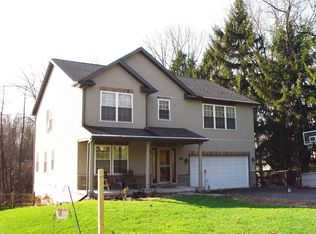 4560 Painted Sky Rd, Reading, PA 19606