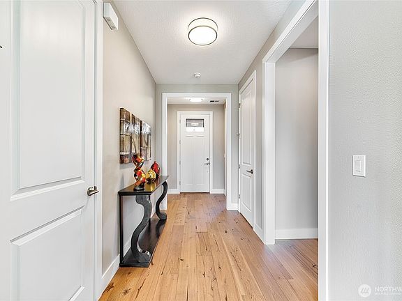 2nd image of 118 ANNABELLE Street