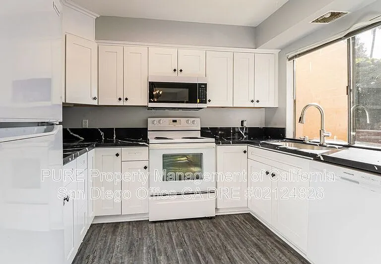 7960 Mission Center Ct #E — Photo 7