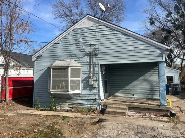 4010 Soloman Dr, Dallas, TX 75212