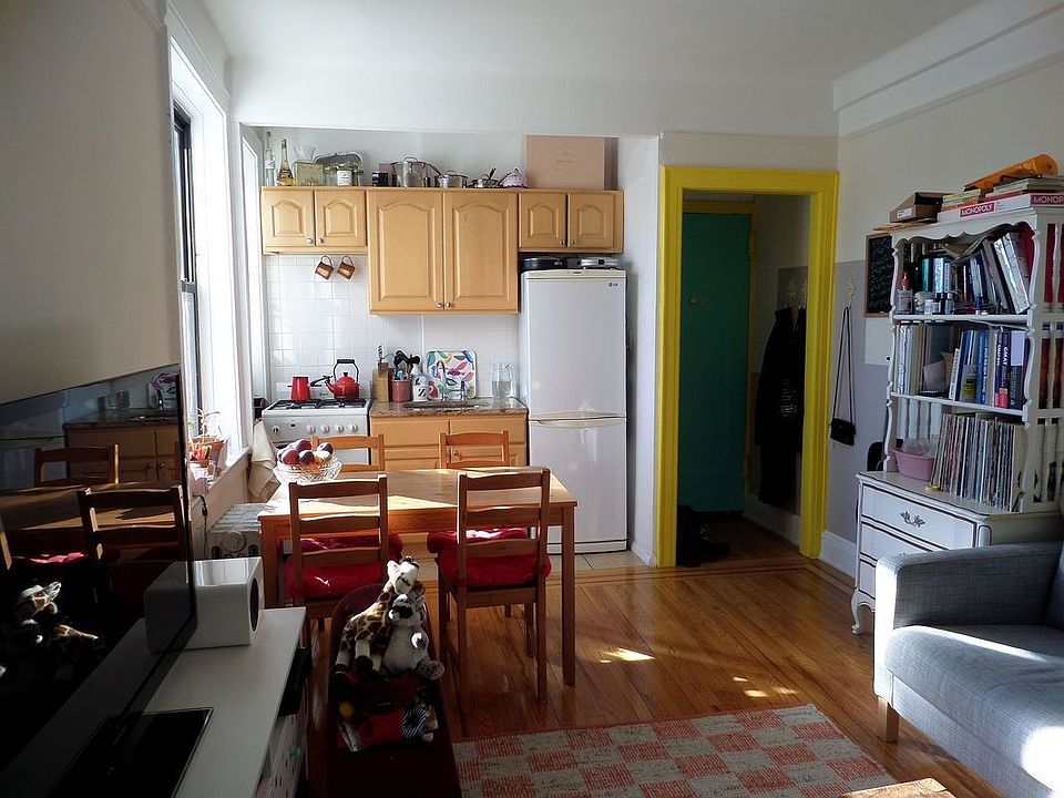 1st image of 4112 49th St #10
