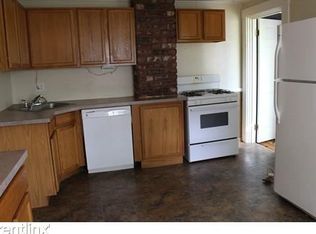 8 Maple St, Natick, MA 01760