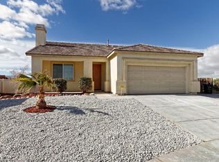 11707 Cloverlawn Ct, Adelanto, CA 92301