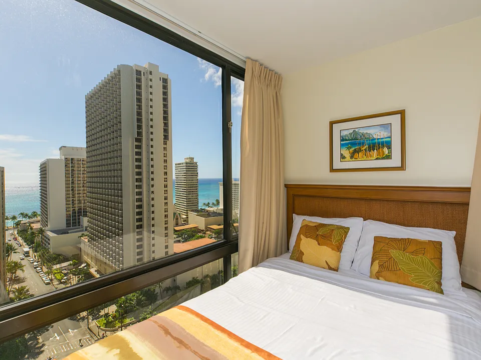 229 Paoakalani Ave #1-2102WAIKIKI