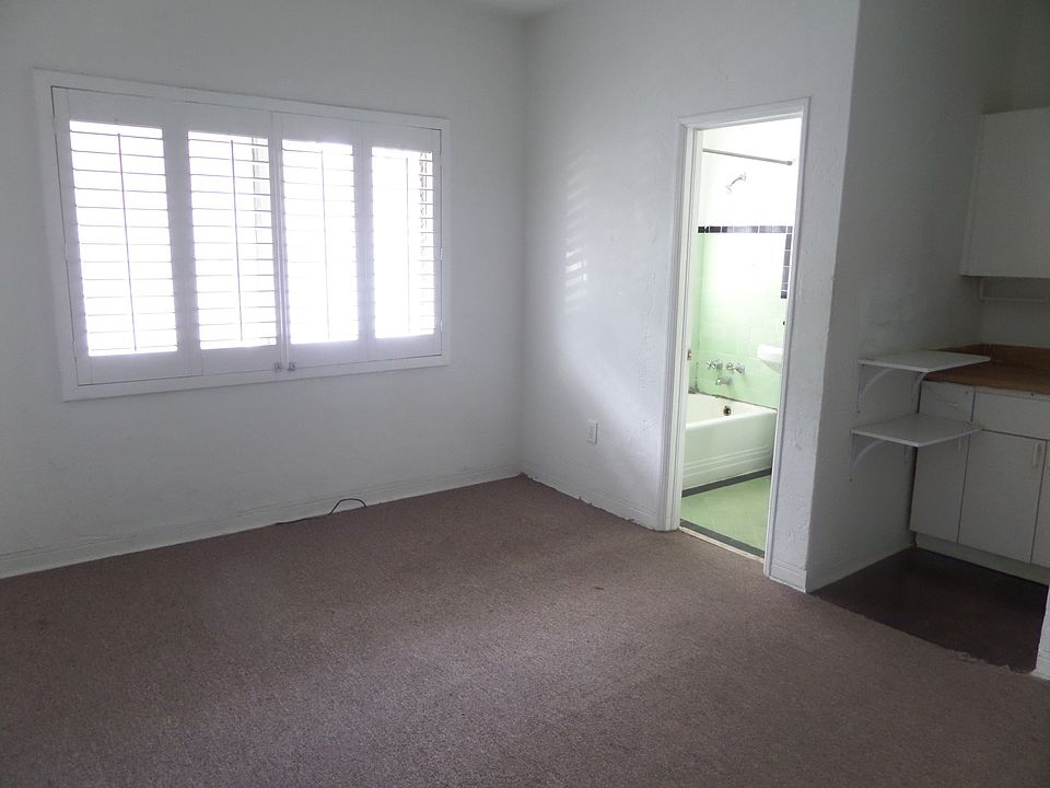 1st image of 1201 Pennsylvania Ave APT 101