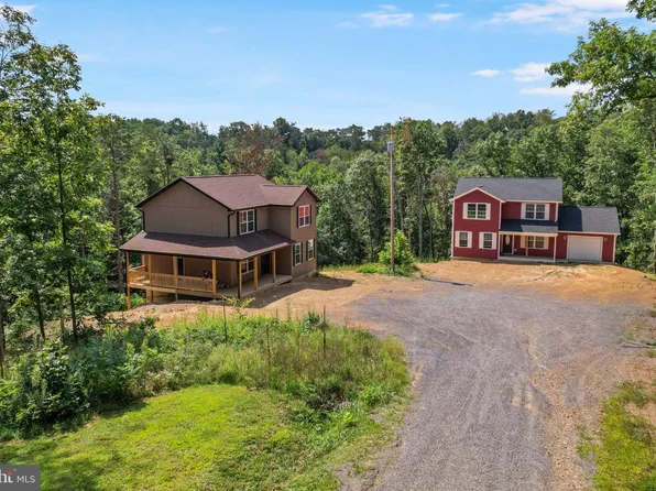 133 W Parker Dr, Augusta, WV 26704