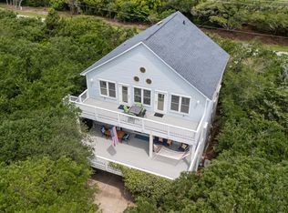 203 Oak Forest Ln, Atlantic Beach, NC 28512