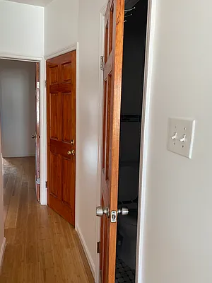 Rented by Karl Heyliger, LREB | media 8