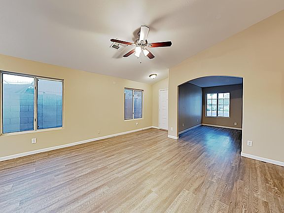 5th image of 4049 W Quail Ave